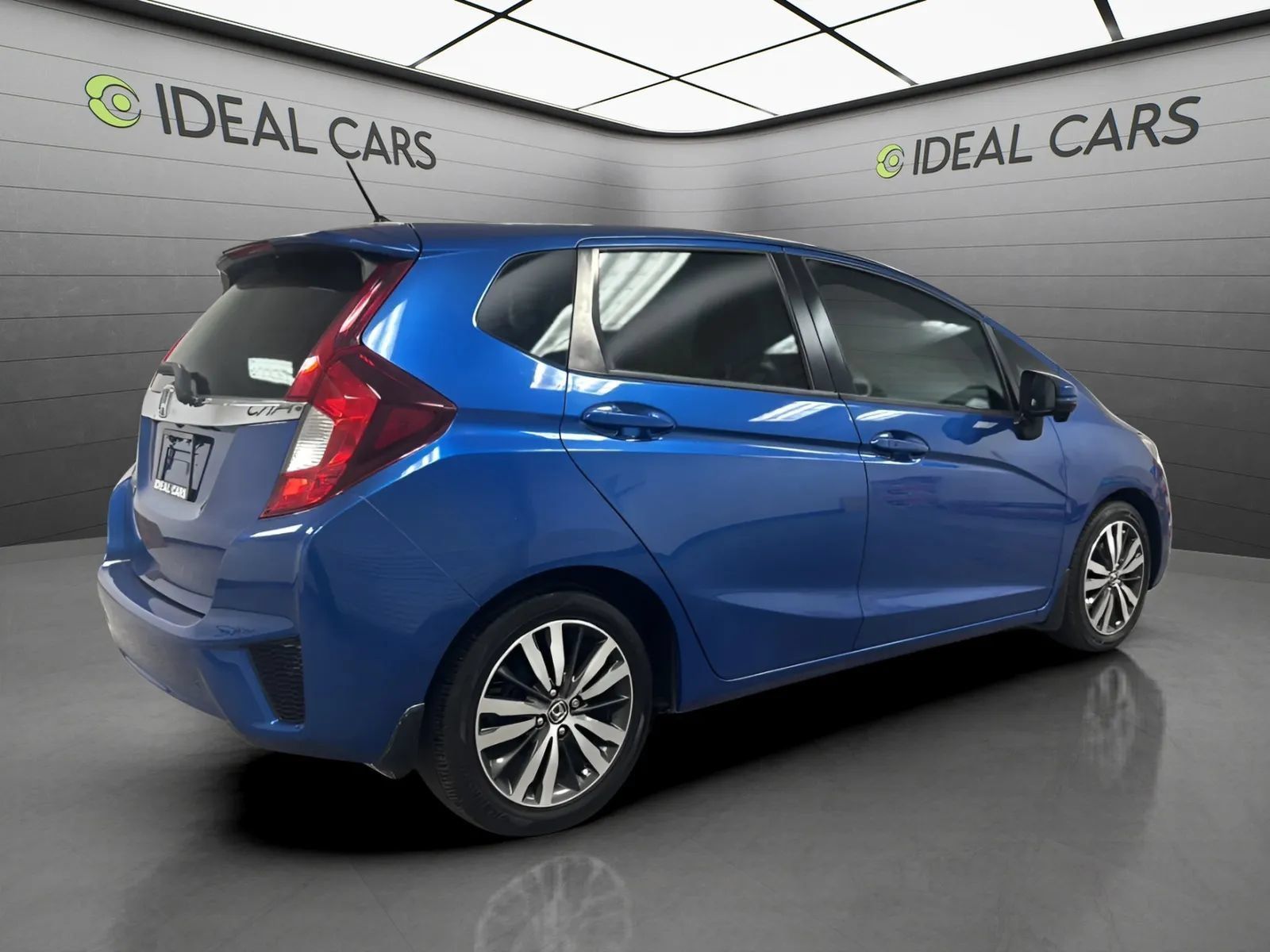 Used 2016 Honda Fit EX image 6