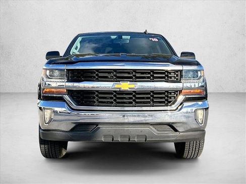 Used 2018 Chevrolet Silverado 1500 LT w/ All Star Edition image 3