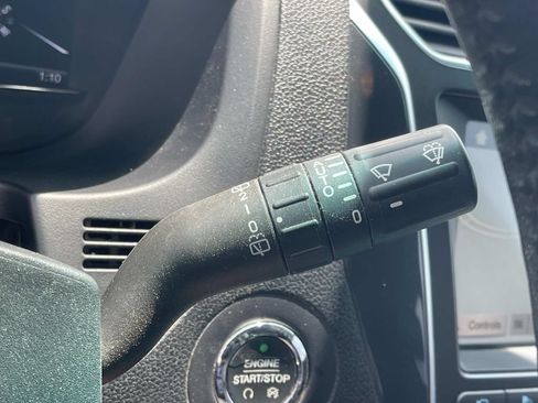 Used 2017 Ford Explorer Limited w/ Equipment Group 301A FWD image 40