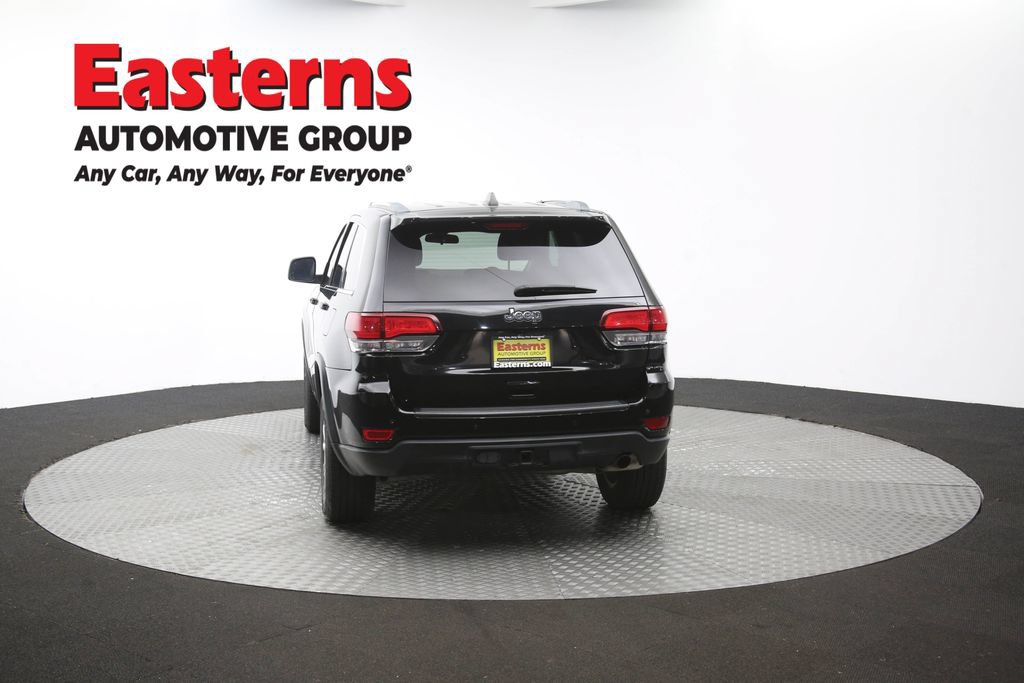 Used 2021 Jeep Grand Cherokee Laredo AWD/4WD image 41