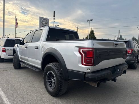 Used 2019 Ford F150 Raptor w/ Equipment Group 802A Luxury AWD/4WD image 7
