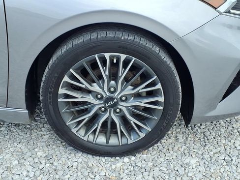 Used 2023 Kia Forte GT-Line w/ GT-Line Premium Package FWD image 14