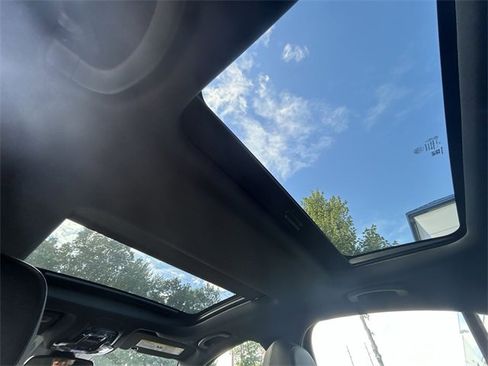 New 2025 Alfa Romeo Giulia AWD w/ Driving Assist Package image 14