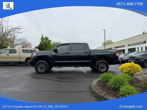 Used 2014 Toyota Tundra Limited w/ Limited Premium Package AWD/4WD image 5