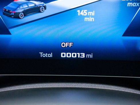 New 2026 BMW i5 M60 AWD/4WD image 22