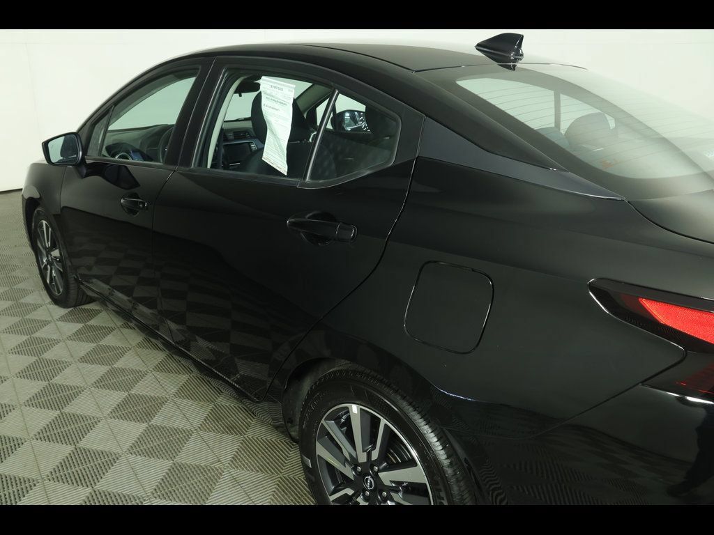 Used 2025 Nissan Versa SV FWD image 16