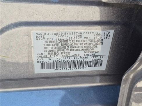 Used 2025 Nissan Sentra SV FWD image 23