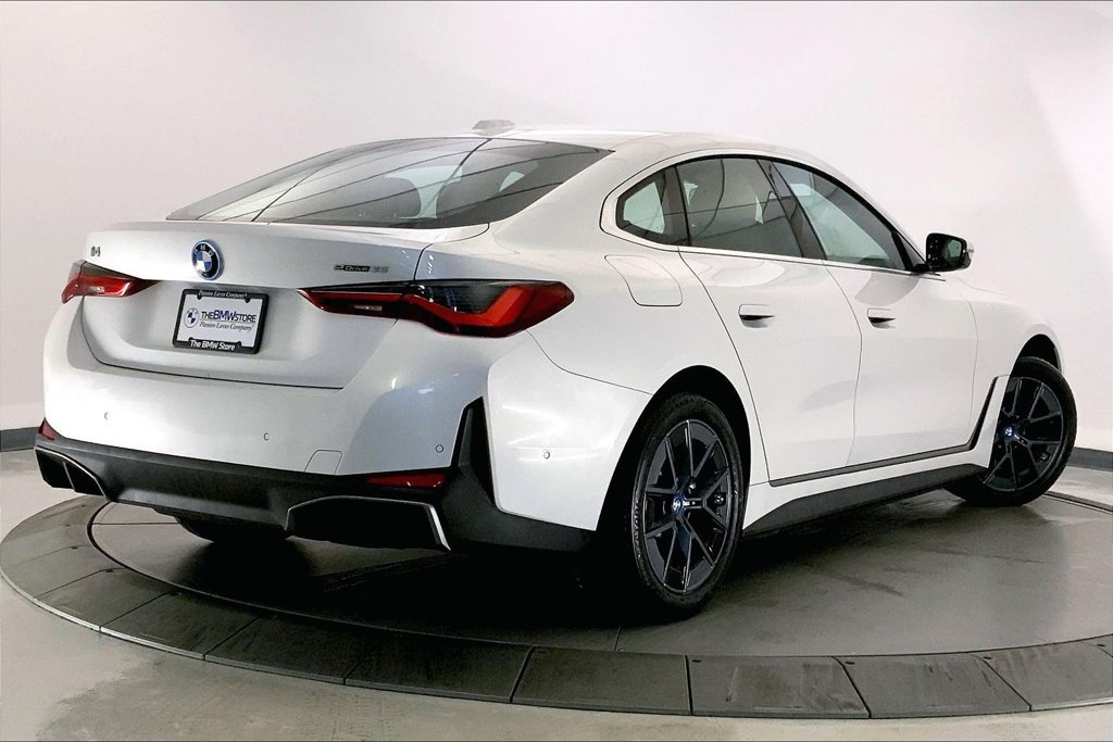 Certified 2023 BMW i4 eDrive35 RWD image 12
