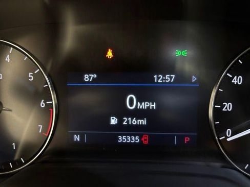 Used 2023 Buick Envision Preferred FWD image 17