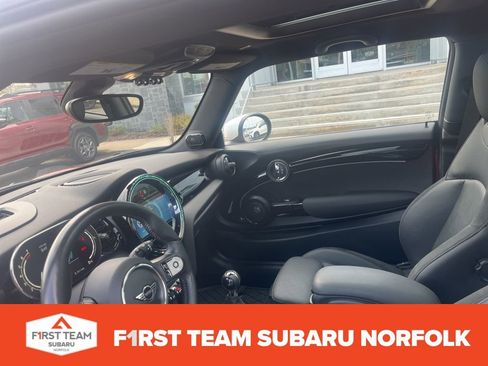 Used 2024 MINI Cooper S image 10