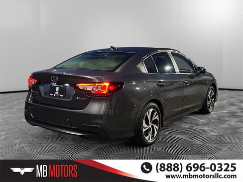Used 2025 Subaru Legacy Premium image 3