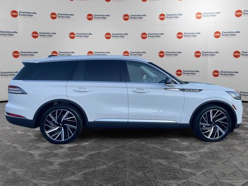 New 2026 Lincoln Aviator Reserve AWD/4WD image 6