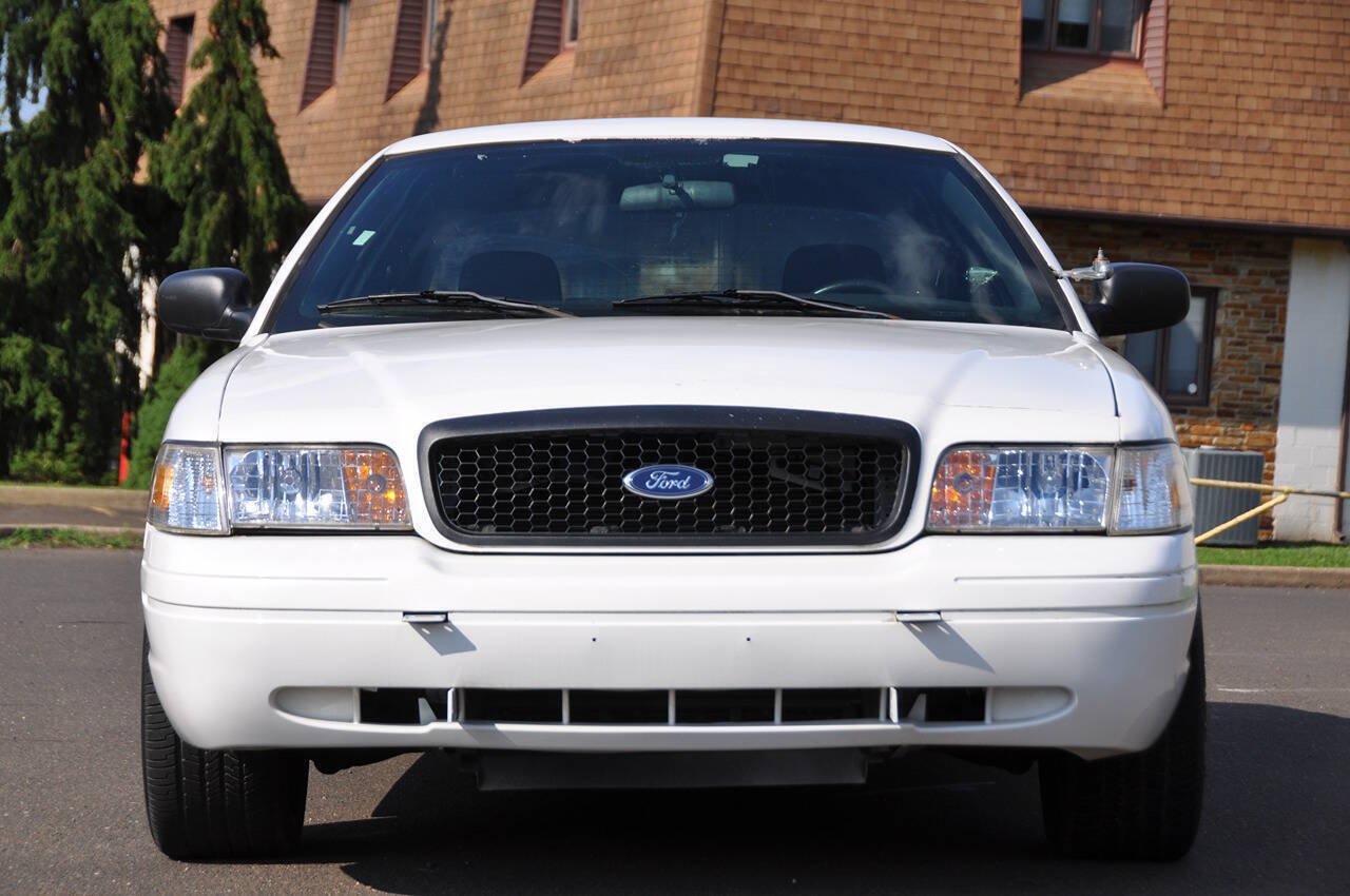 Used 2006 Ford Crown Victoria Police Interceptor RWD image 4