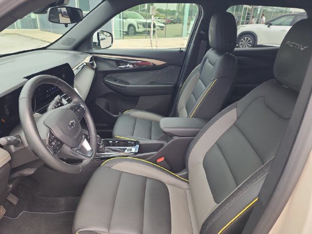 Used 2026 Chevrolet TrailBlazer ACTIV w/ Driver Confidence Package FWD image 12
