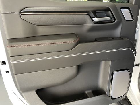 New 2026 GMC Sierra 1500 AT4X image 9