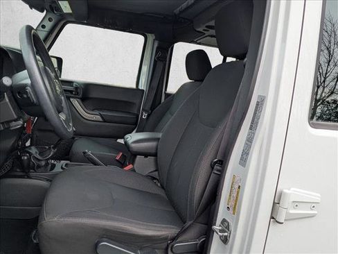 Used 2016 Jeep Wrangler Unlimited Sport image 14