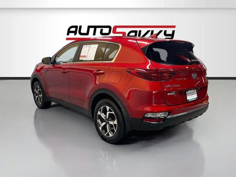 Used 2022 Kia Sportage LX AWD/4WD image 5