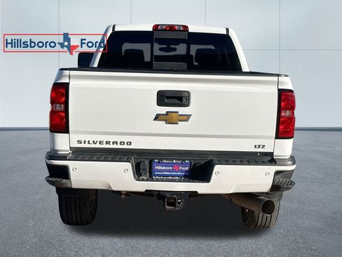 Used 2019 Chevrolet Silverado 2500 LTZ w/ Duramax Plus Package image 9