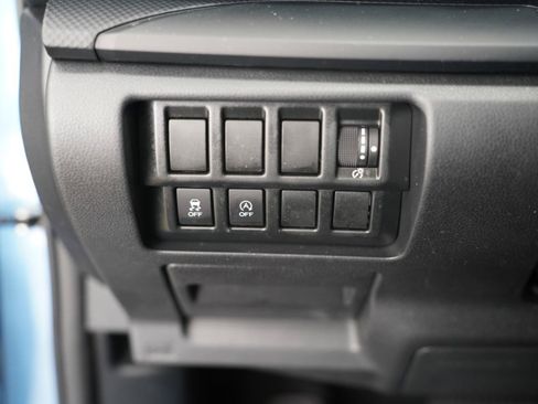 Used 2020 Subaru Forester AWD/4WD image 24