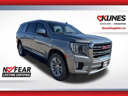 Used 2023 GMC Yukon XL SLT w/ SLT Premium Package image 1