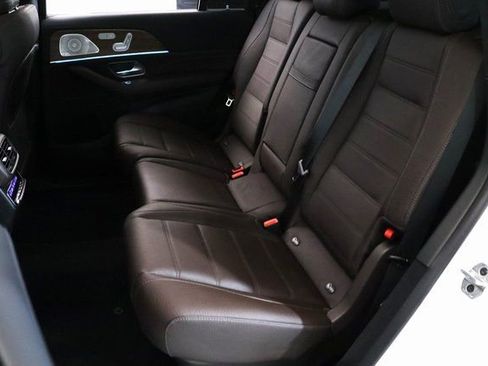 Used 2022 Mercedes-Benz GLS 580 GLS 580 image 19