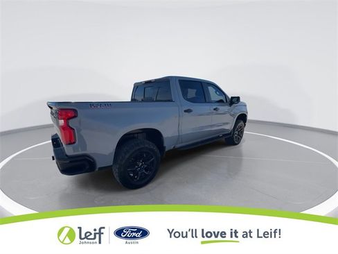 Used 2024 Chevrolet Silverado 1500 LT Trail Boss w/ Convenience Package II image 11