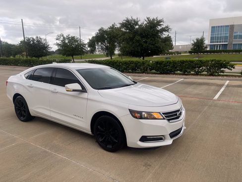 Used 2020 Chevrolet Impala LT FWD image 3