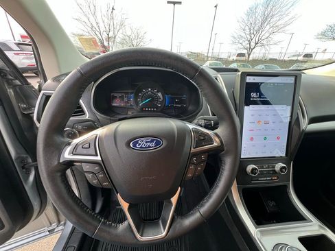Used 2024 Ford Edge SEL w/ Convenience Package image 36