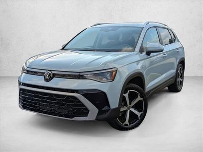New 2025 Volkswagen Taos SEL