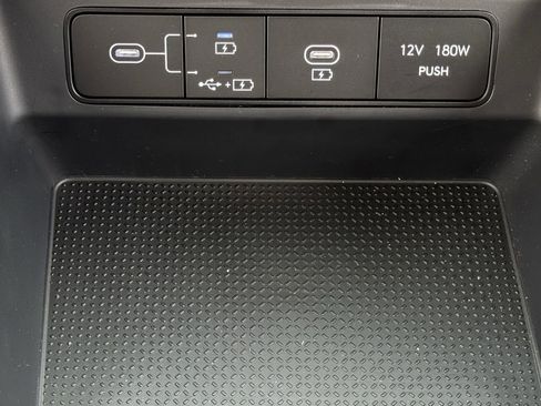 New 2026 Hyundai Tucson SE image 16