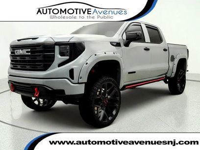 Used 2024 GMC Sierra 1500 Elevation w/ LPO, Elevation Black Package