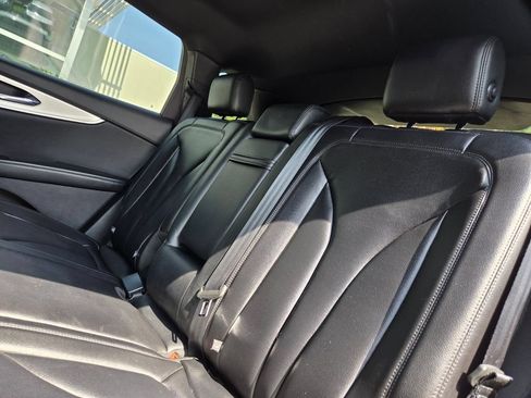 Used 2017 Lincoln MKX Premiere FWD image 23