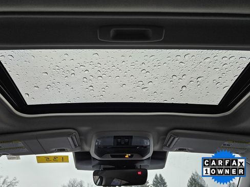 Certified 2024 Subaru Crosstrek 2.5i Limited w/ Crosstrek Mirror Package image 18