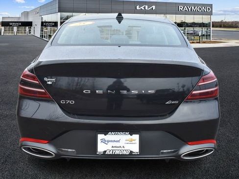 Used 2025 Genesis G70 2.5T image 4
