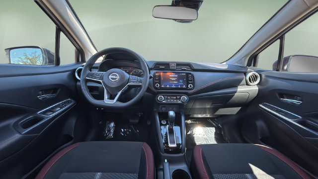 Used 2025 Nissan Versa SR w/ Trunk Package FWD image 16