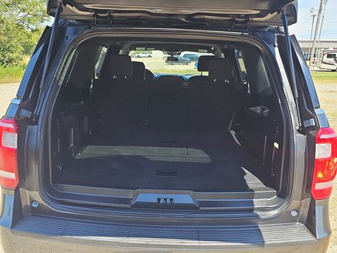 Used 2021 Ford Expedition XL AWD/4WD image 10