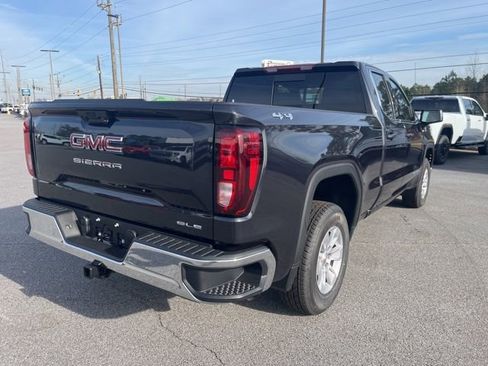 New 2026 GMC Sierra 1500 SLE w/ Preferred Package image 4