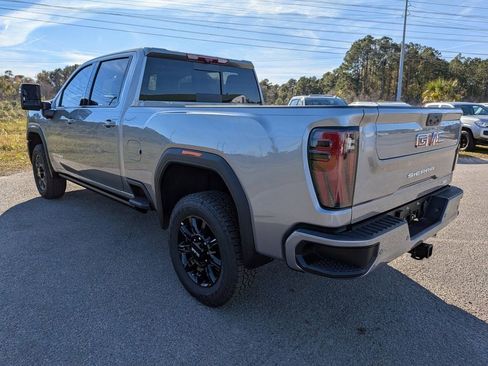 New 2026 GMC Sierra 2500 Denali w/ Denali Reserve Package image 7