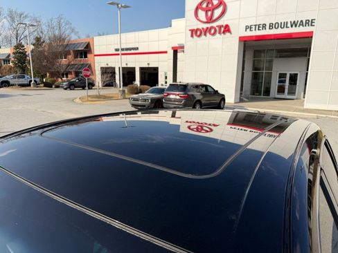 Used 2016 Lincoln MKX Black Label w/ Technology Package image 16