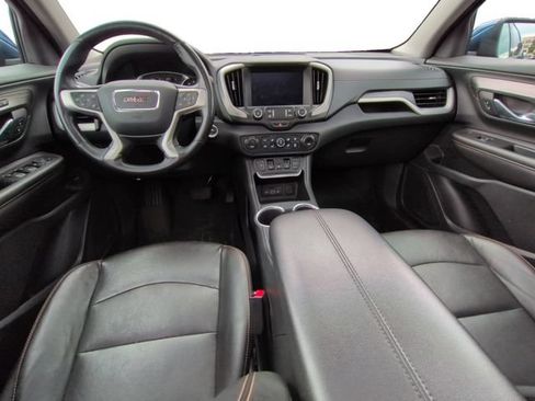 Used 2019 GMC Terrain SLT w/ Preferred Package FWD image 17