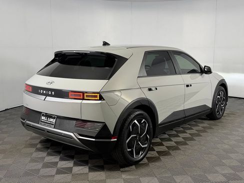 Used 2024 Hyundai Ioniq 5 SEL RWD image 6