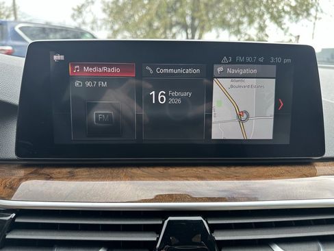 Used 2019 BMW 530i xDrive w/ Convenience Package image 22