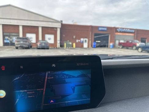 Used 2025 Ford Expedition Max Active image 12