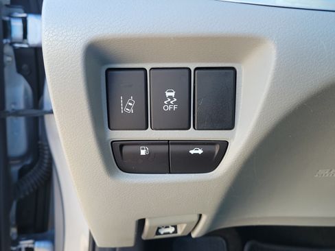 Used 2015 Acura TLX w/ Technology Package FWD image 20