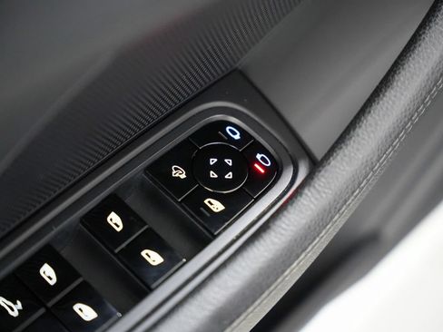 Used 2018 Porsche Panamera 4S AWD/4WD image 33