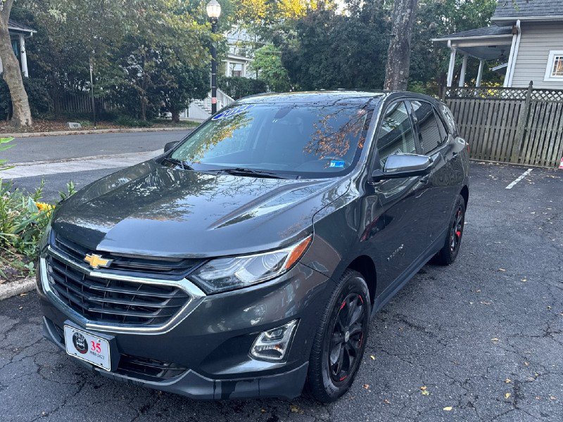 Used 2018 Chevrolet Equinox LT FWD image 3