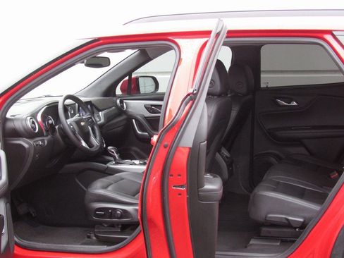 Used 2021 Chevrolet Blazer LT image 13
