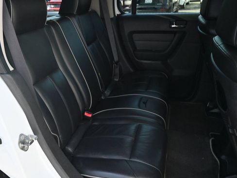 Used 2006 HUMMER H3 AWD/4WD image 15