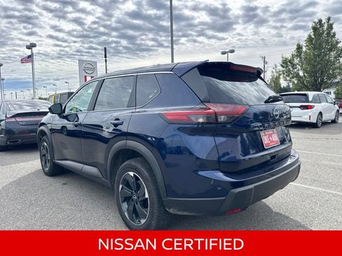 Certified 2025 Nissan Rogue SV AWD/4WD image 12