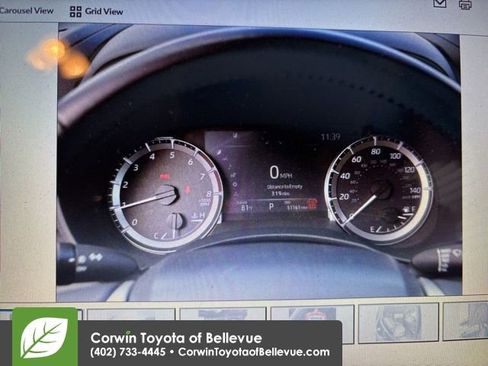 Used 2024 Toyota Highlander LE AWD/4WD image 5